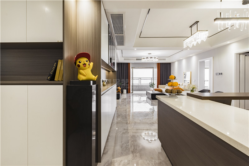 霖峰壹號142平入戶裝修實景圖