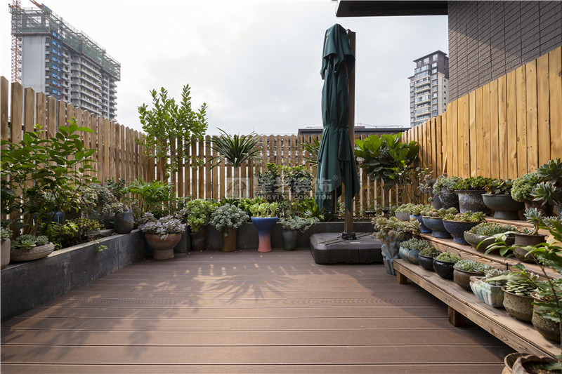 唐越青山 260平復式露臺裝修實景圖