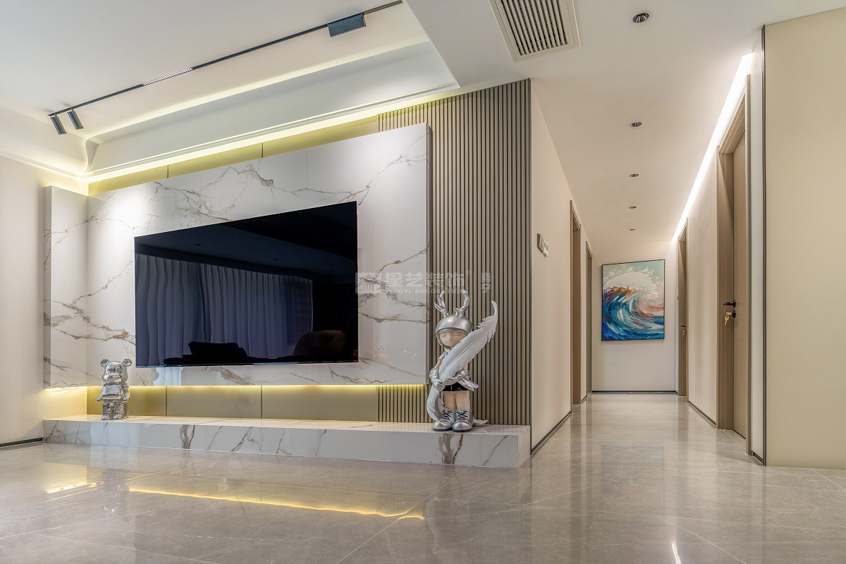 保利天悅臺129平現(xiàn)代簡約風(fēng)格客廳裝修實(shí)景