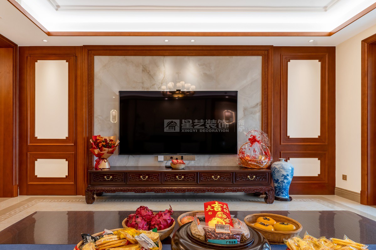 濱江府238平中式風(fēng)格客廳裝修實景