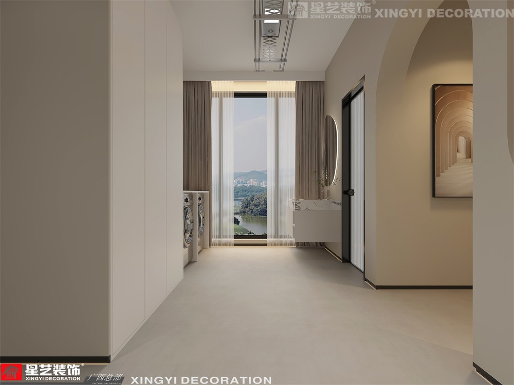 財(cái)富廣場150平現(xiàn)代簡約陽臺(tái)裝修效果