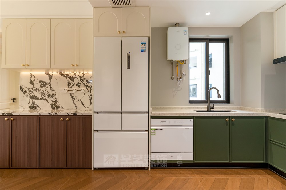 星海銀沙100平中古風廚房裝修實景