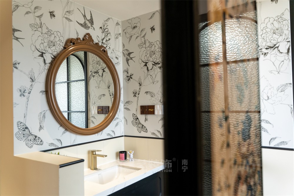 星海銀沙100平中古風洗漱臺裝修實景