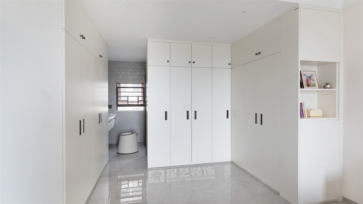 電力勘察院140平中古風衣帽間裝修完工實景