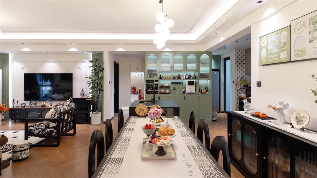 山漸青151平法式客廳裝修完工實景圖