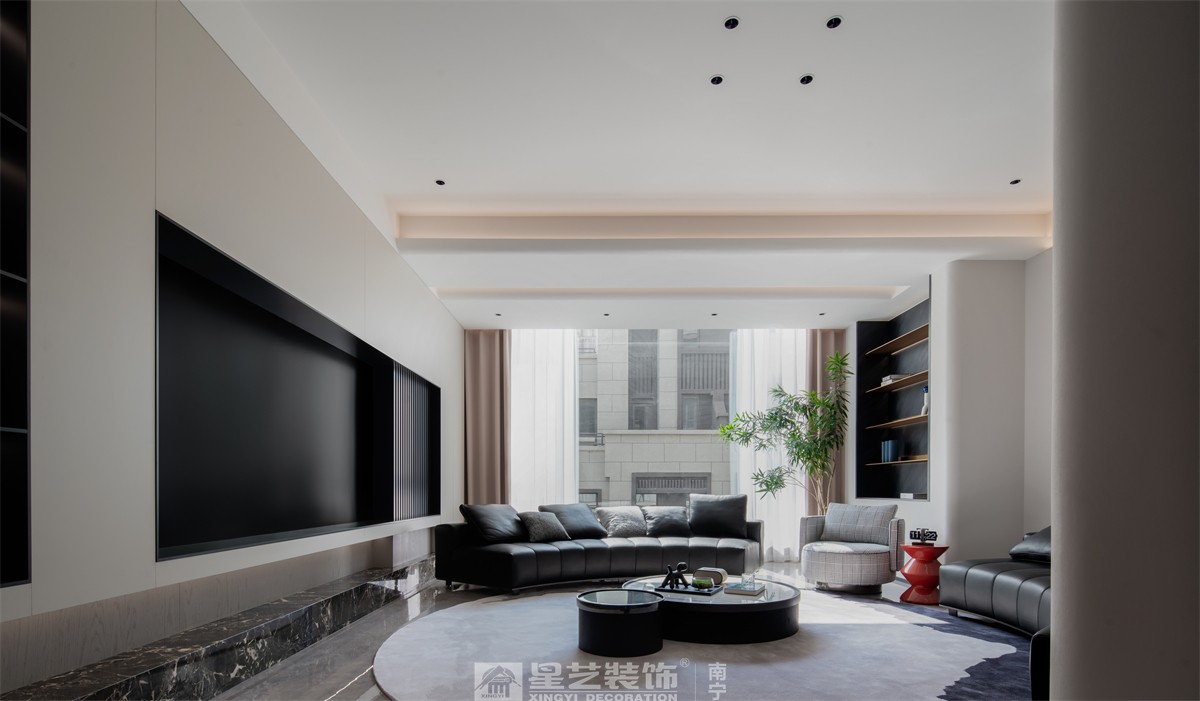 中海央墅500平現(xiàn)代極簡客廳裝修完工實(shí)景圖