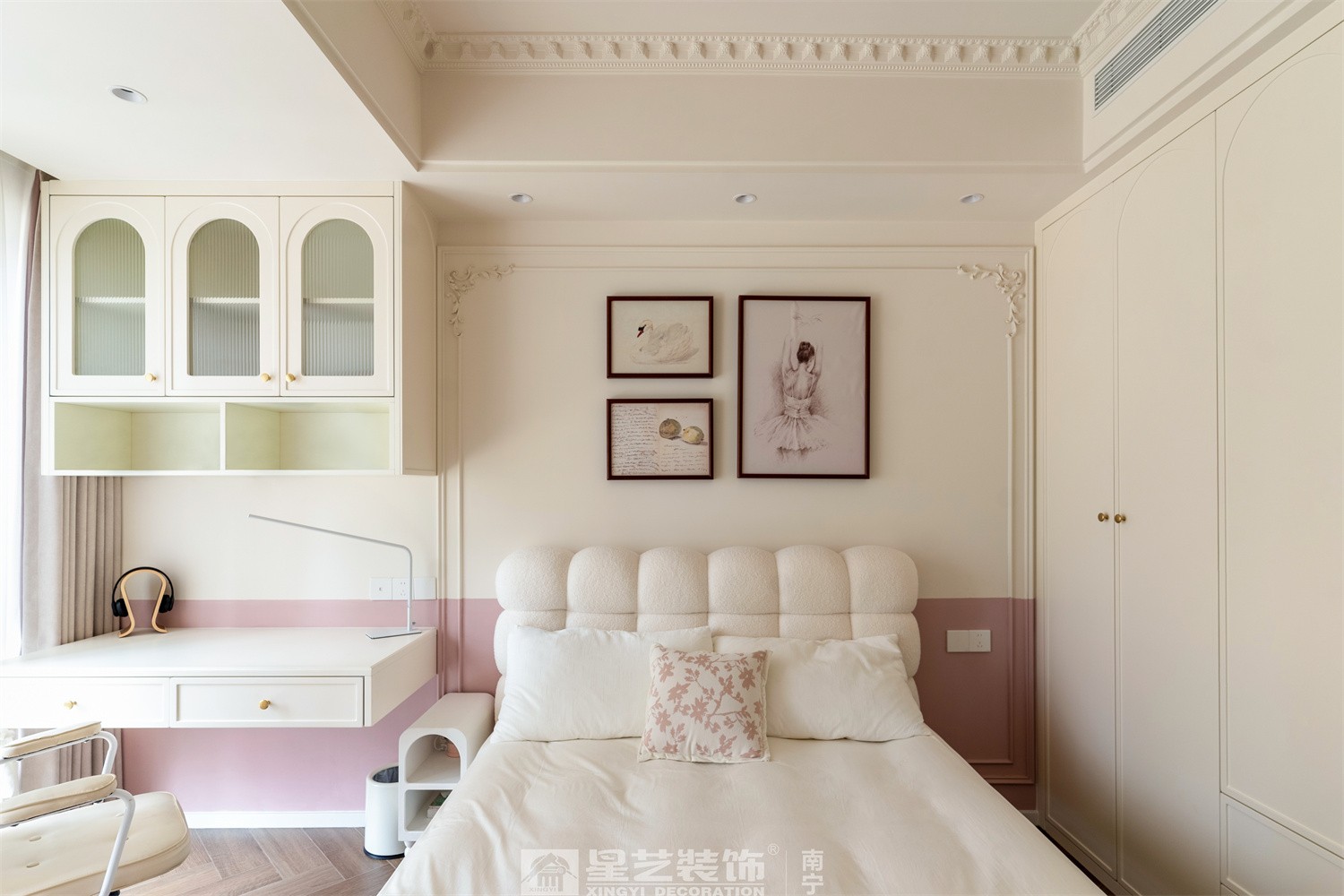 湖畔書院150平法式中古風(fēng)衛(wèi)臥室裝修完工實景圖