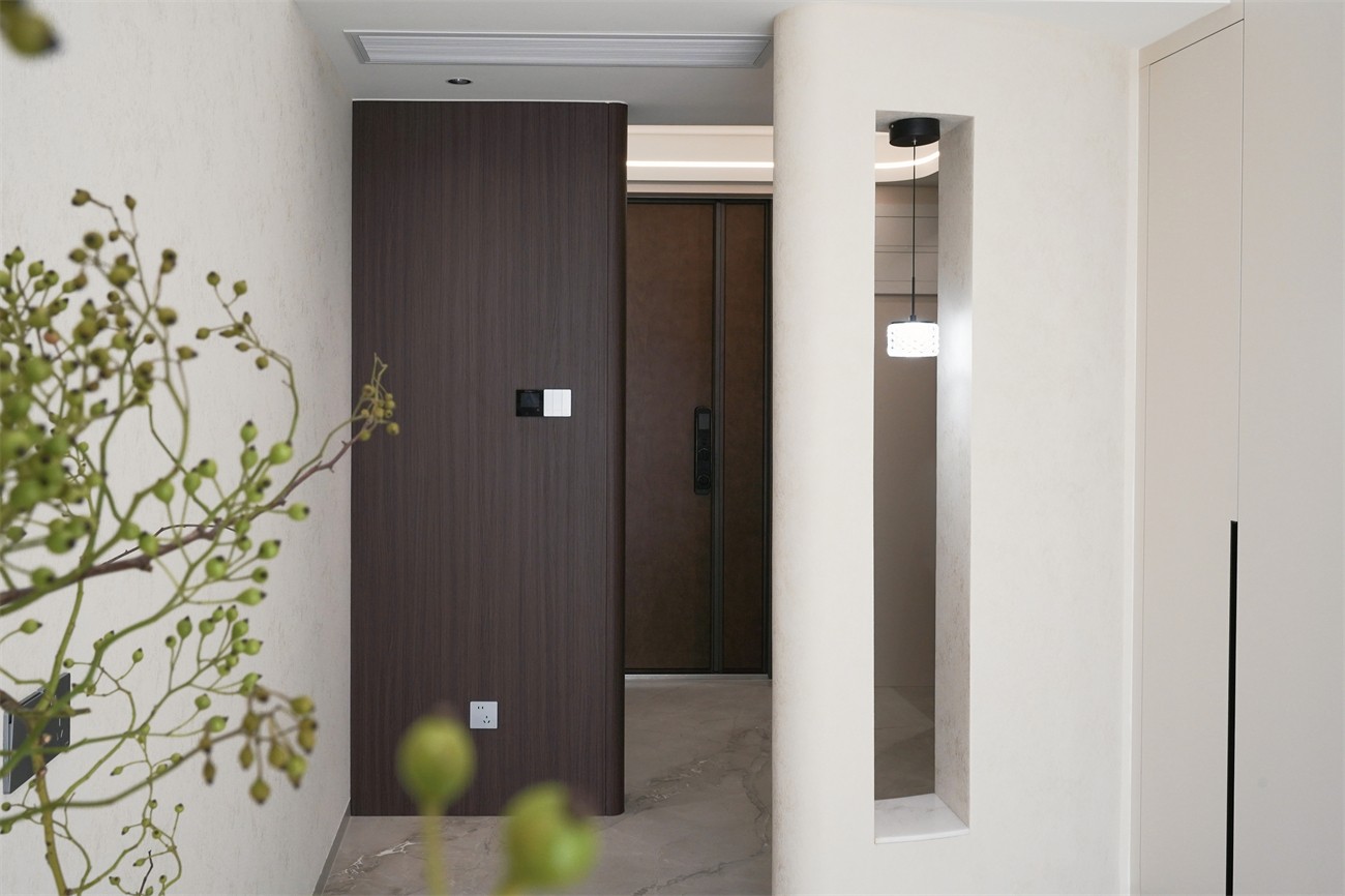 中海湖上景明意式輕奢137平入戶裝修實(shí)景圖