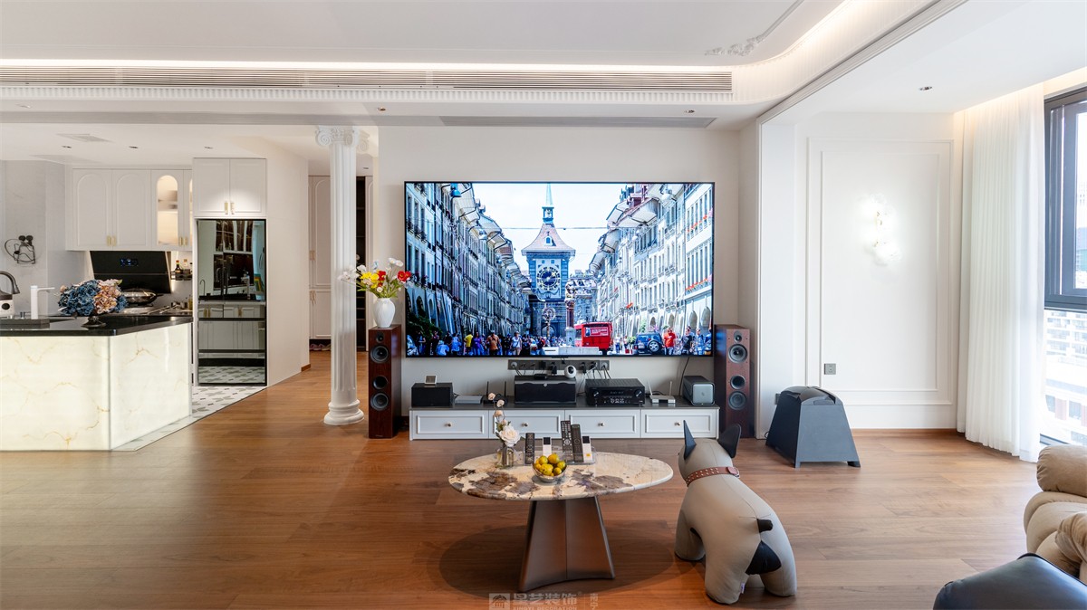 建發(fā)縵云143平法式風(fēng)格客廳裝修實(shí)景圖